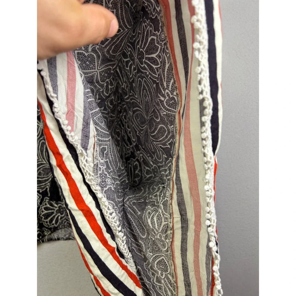 Boho Festival Democracy Womens 2X Black White Paisley Striped Tassel Poncho Top - Picture 6 of 12